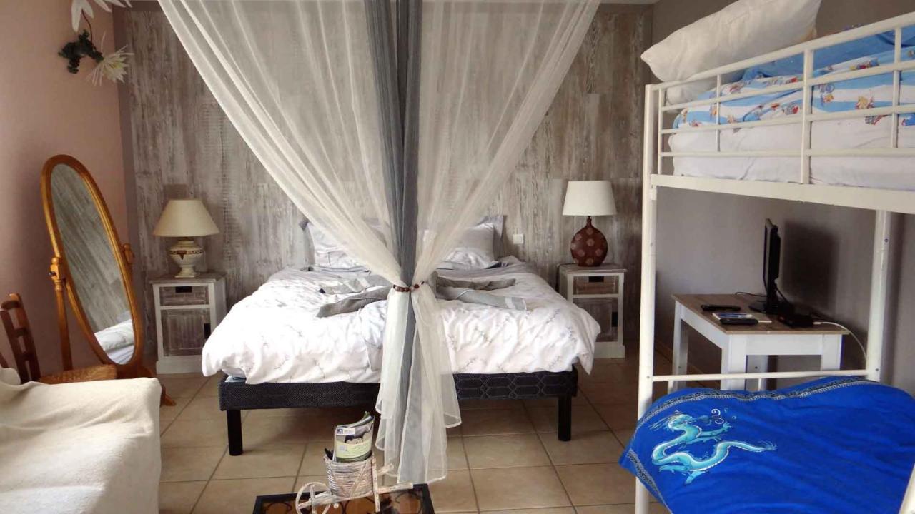 Alaguyauder La Chambre Chatillon-sur-Broue Екстериор снимка